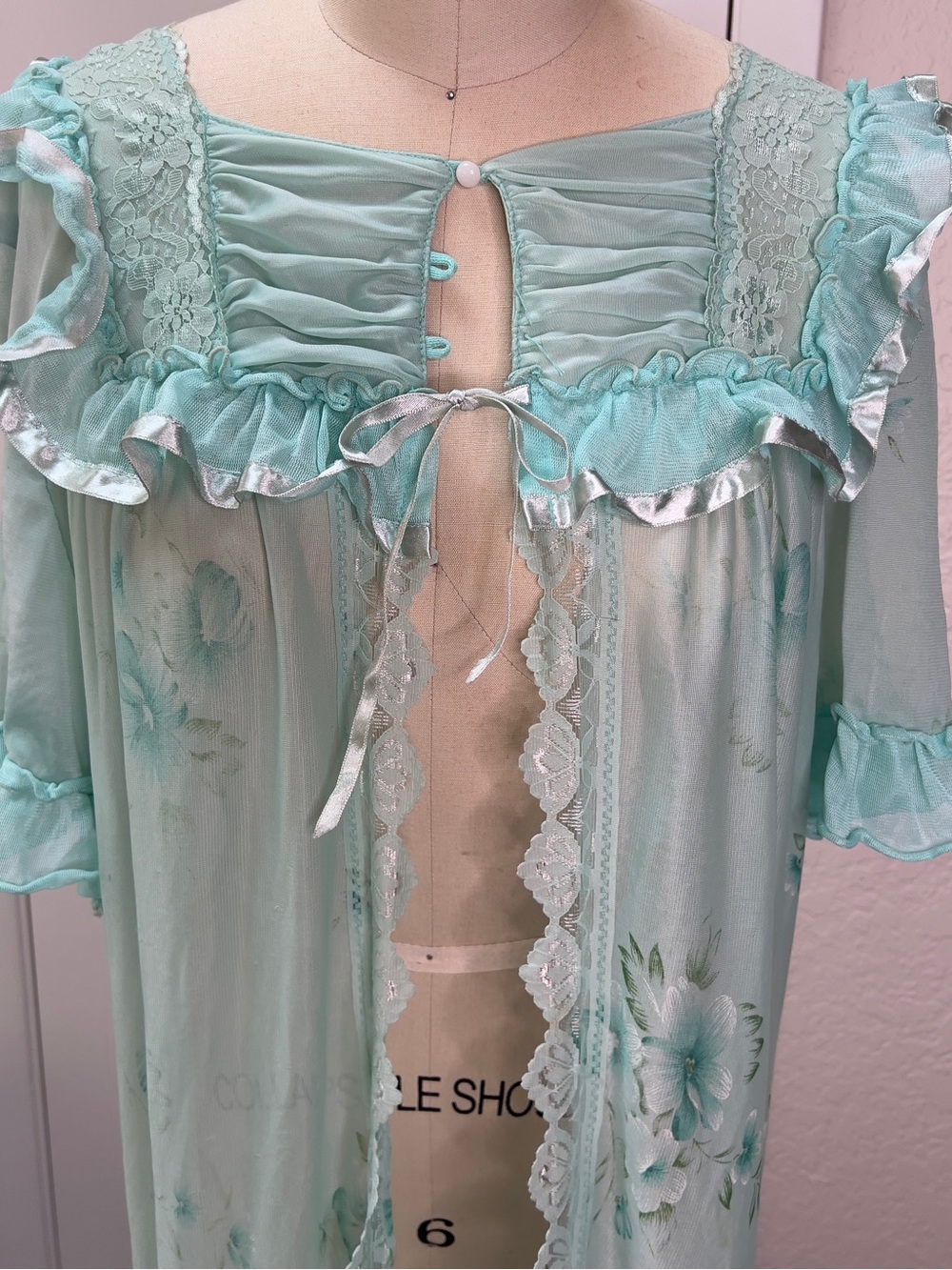 1960’s Sheer Mint Floral Lace-Trim Vintage Peignoir Robe Coquette, Fairycore